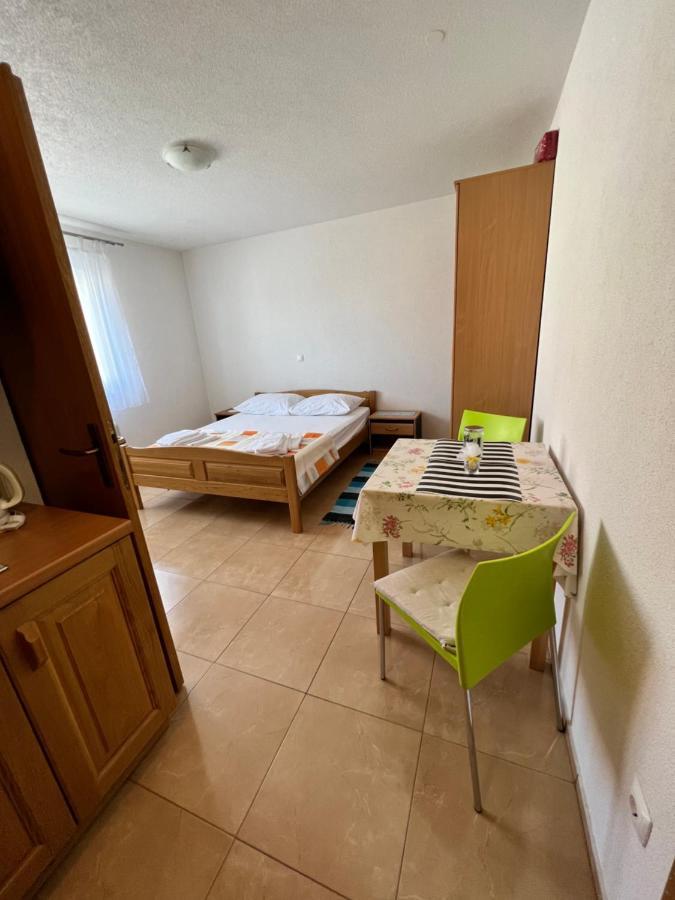 Beslic Apartments Veliko Brdo  Екстериор снимка